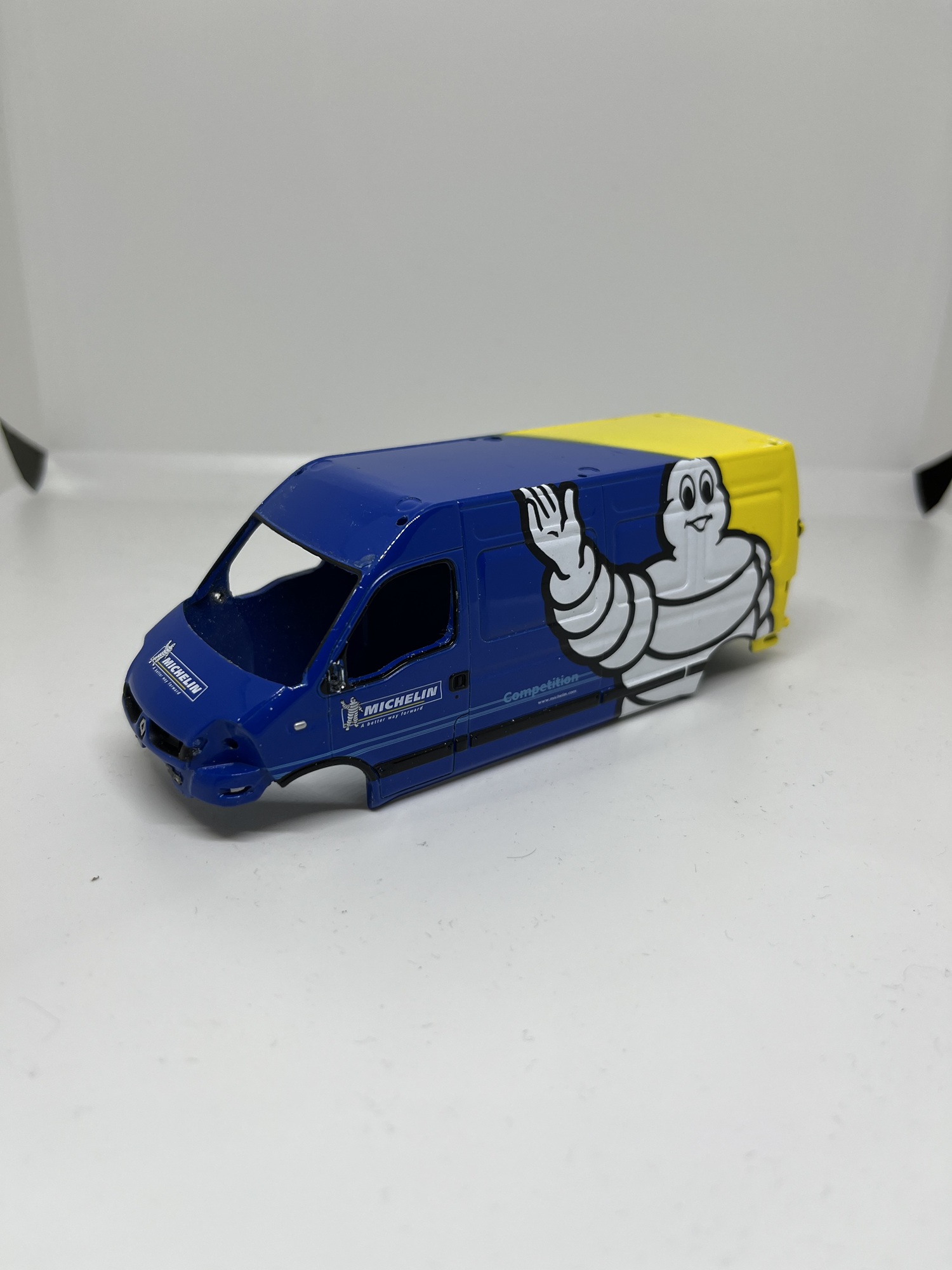 MICHELIN DEMONTE.jpg