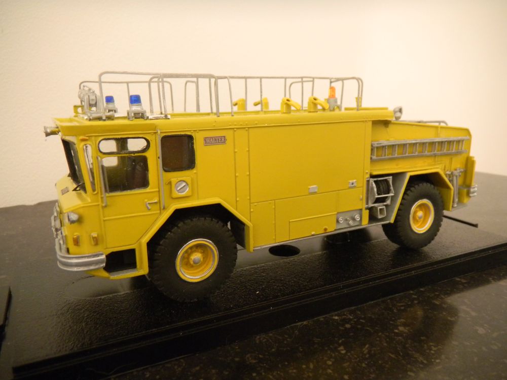 Walter Crash Truck CB3000.jpg