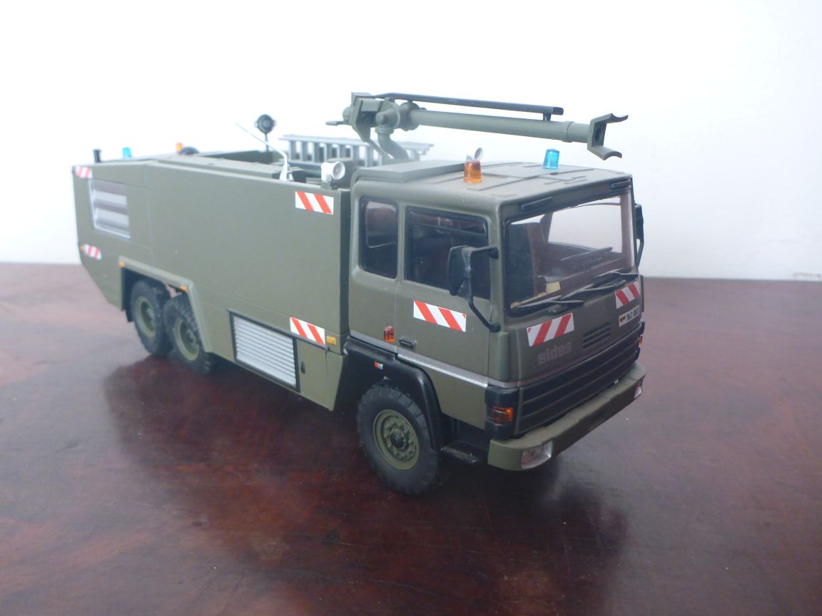 Thomas 6x6 VIGP 440E SIDES VMA 72AA - Hachette-Ixo.JPG