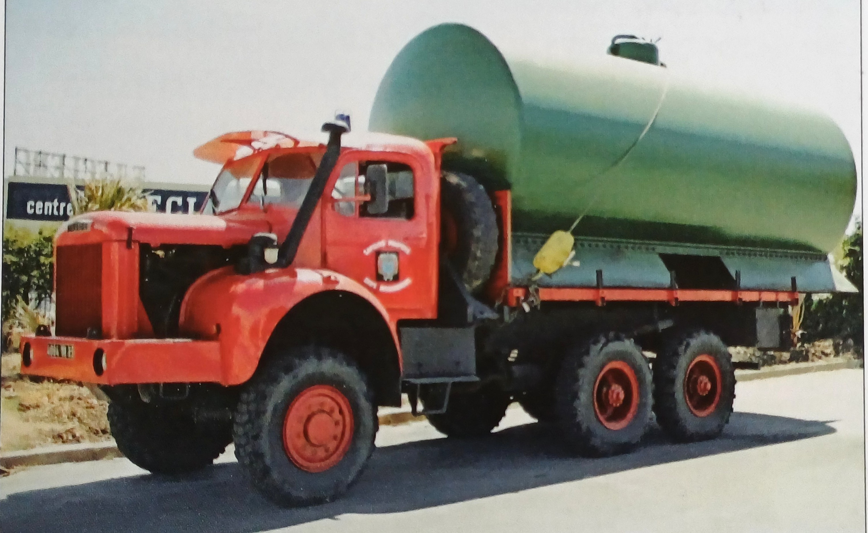 Berliet GBC 8 Hyeres.jpeg