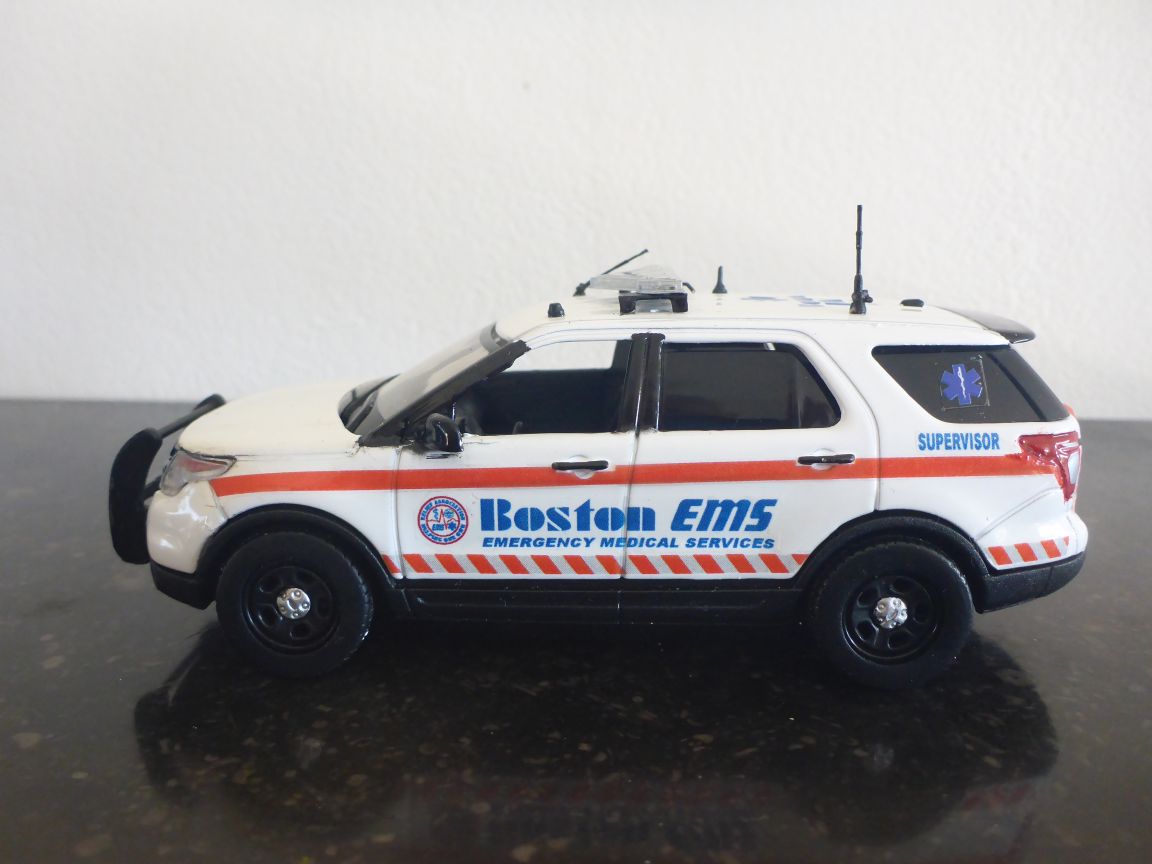 Ford Explorer EMS Boston.JPG