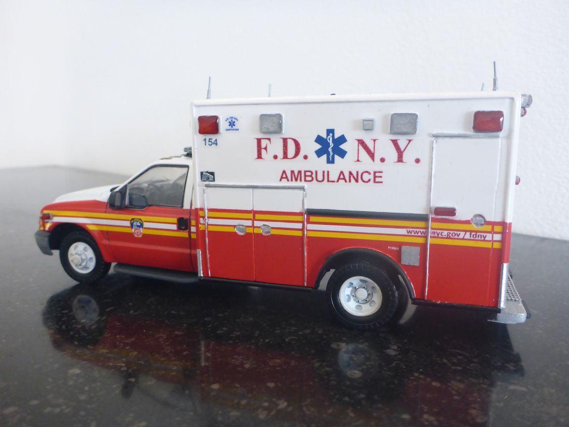 Ford F350 Ambulance FDNY.JPG