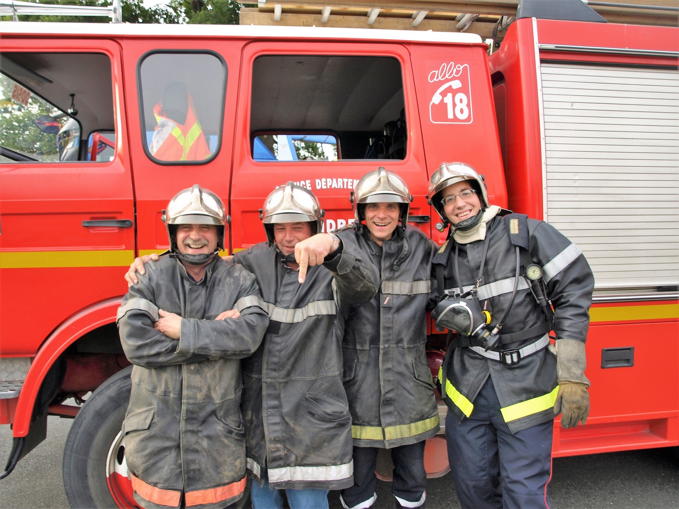 2011 - SDIS 36 - Portes Ouvertes CS Ste Sévère (238).jpg