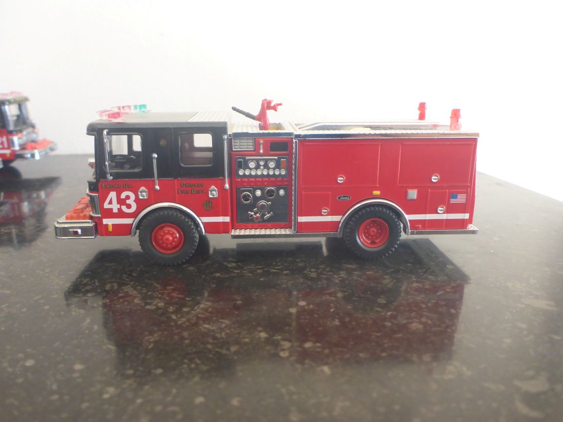 12316-43 Luverne Pumper Chicago E43.JPG