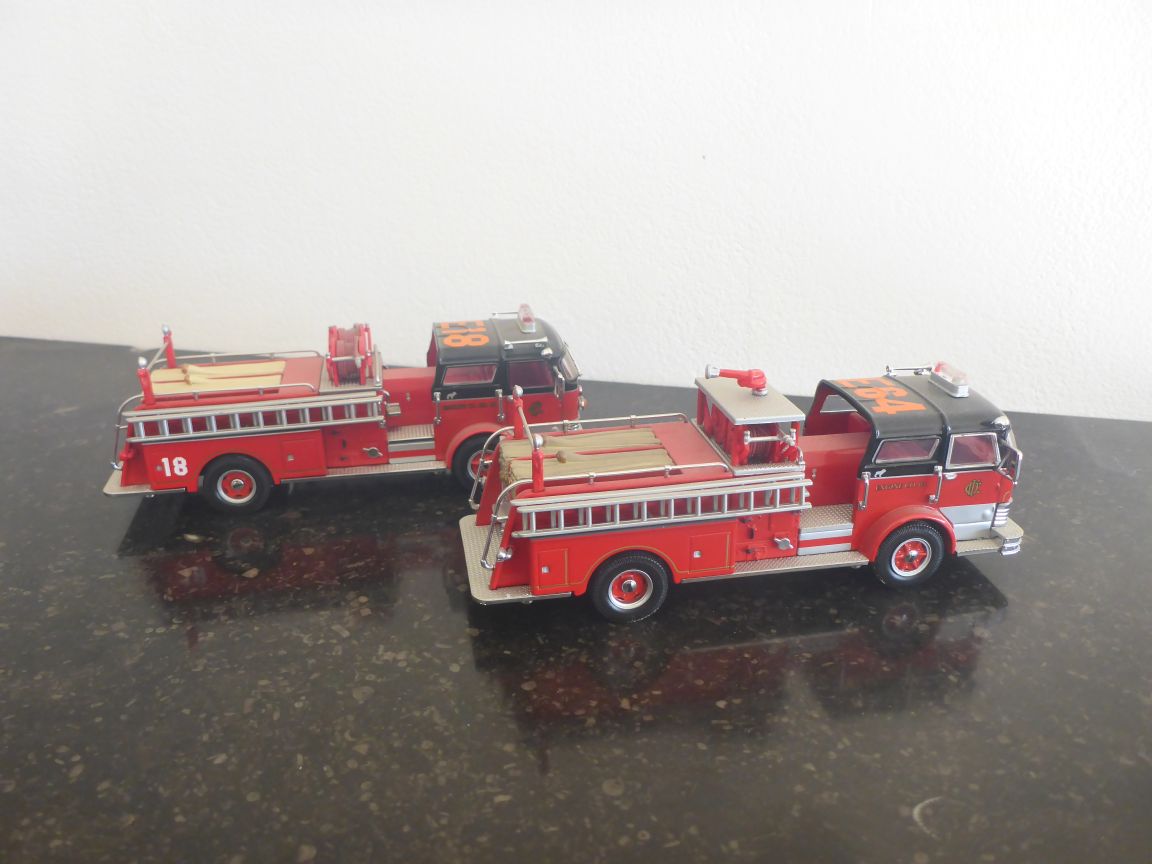 12372 et 12348 Mack C.JPG